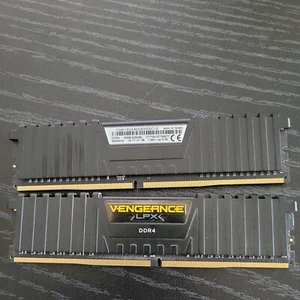 CMK16GX4M2B3000C15 Corsair Vengeance LPX Black 16GB Kit (2 X 8GB) DDR4-3000MHz - Photo 1/2