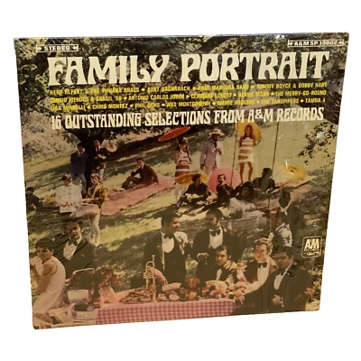 Family Portrait 16 Outstanding Selections From A&M Records (Vinyl, 1967) A&M VG+ Foto 1 de 4
