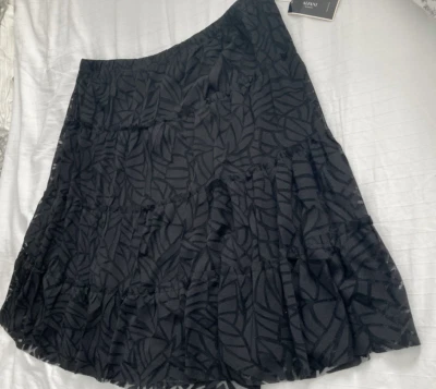 NUEVO CON ETIQUETAS Falda para mujer Alfani forrada de encaje en capas negro ébano dobladillo crudo talla 1X 38"X 24 Foto 1 de 3