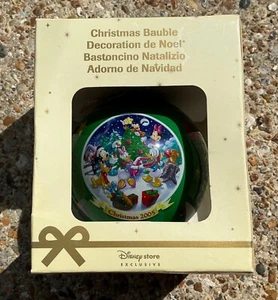 Disney Store Dated Christmas Bauble Mickey & Friends 2005 - Picture 1 of 4