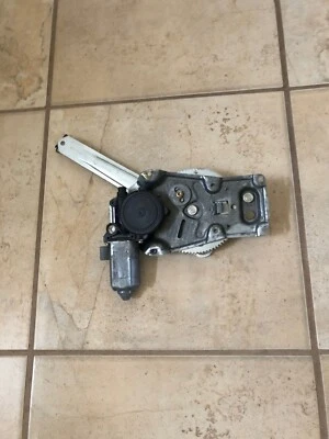 BMW 318i 323i 325i 328i 1992-1998 regulador ventana trasera conductor y motor Foto 1 de 4