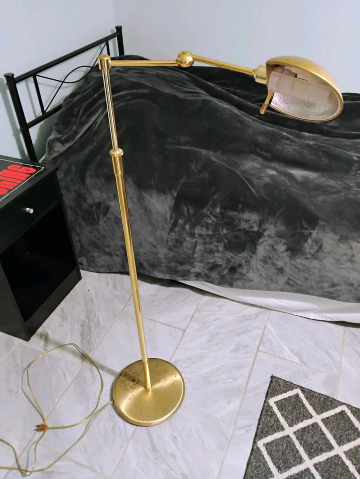 Holtkotter Leuchten Standing Brass Floor Lamp  - Image 1 of 1