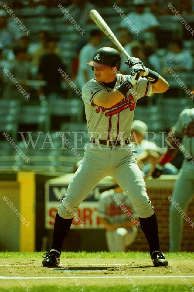 Foto de béisbol DC577 Chipper Jones Atlanta Braves At Bat 8x10 11x14 16x20 Foto 1 de 1