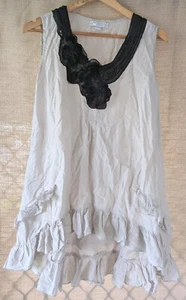 Boo Radley Cotton Silk Blend Beige Hi Low Top Sleeveless Black Floral Neck Sz XL - Picture 1 of 8