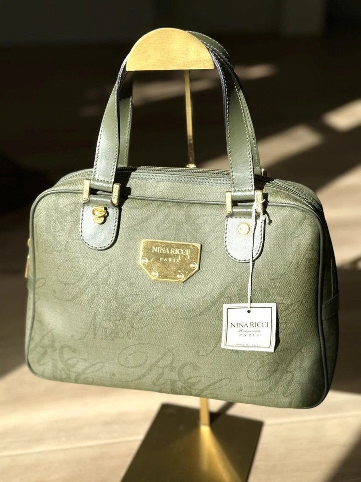 Bolso Cartera Nina Ricci Maroquinerie Paris Oliva Hecho en Italia con Etiqueta Foto 1 de 4