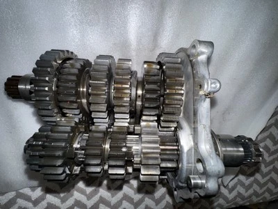 CBR1000RR 2006-2007, transmisión, transmisión, transmisión del motor, bueno garantizado Foto 1 de 4