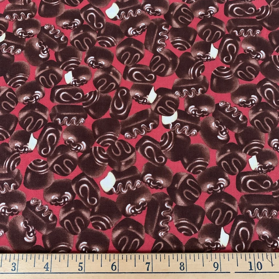 I Love Lucy Cotton Fabric BTY OOP Chocolate Factory Quilting Treasures QT RARE - Image 1 of 1