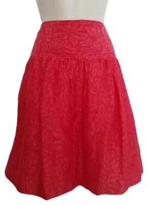NUEVO SIN ETIQUETAS BCBGMAXAZRIA Frambuesa “Kacie” Seda Jacquard Plisado Línea A Falda Talla 2 Foto 1 de 4