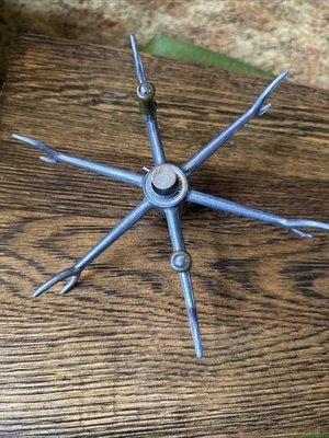 Carrete de pesca de radios de aluminio Henry A Kiest de colección excelente Indiana Foto 1 de 4