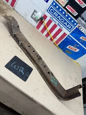 1987 1996 87-96 Ford F150 4x4 AUTOMATIC TRANSMISSION CROSSMEMBER E4OD AUTO 4 SPD - Image 1 of 4