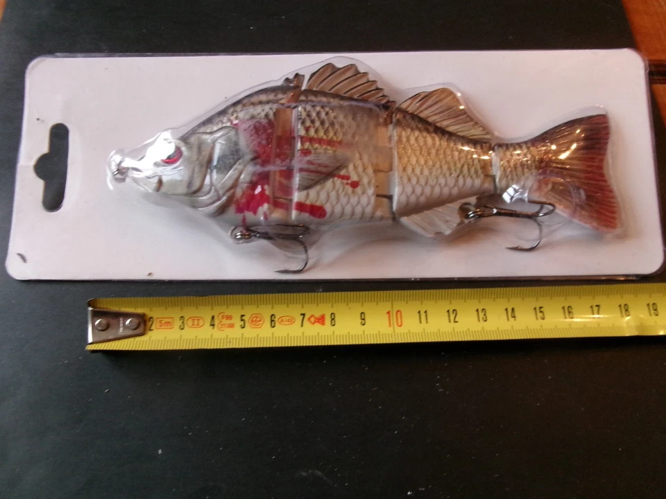 gros leurre de pêche carpeau 17 cm articulé neuf. - Photo 1/1
