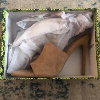 Tacones de gamuza marrón 6,5 Foto 1 de 4