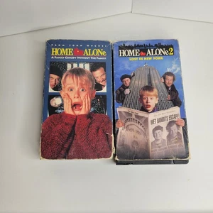 VHS Movie Lot Home Alone & Home Alone 2 Lost In New York Lot Set - Picture 1 of 4