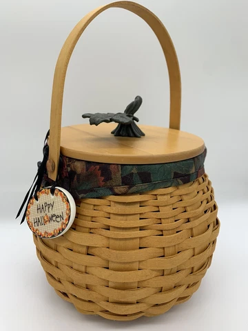 Vintage 2001 Longaberger Pumpkin basket with Halloween ceramic tag Cover
