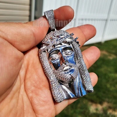 COLGANTE JESÚS DE LATÓN TONO PLATA HELADA HIP HOP Y COLLAR CADENA CUBANA ESTAMPADA 925 Foto 1 de 4