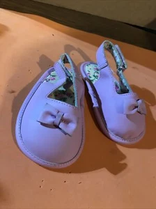 Healthtex Infant Girls Lilac Sandals Size 3 VGUC!!!! - Picture 1 of 3