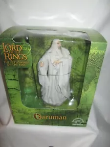 2001 LOTR SARUMAN Fellowship Of The Ring Action Figure NEW IN BOX - Picture 1 of 4