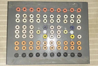 Placa de experimento/proyecto Banana Plug de colección, equipo de laboratorio de 2 enchufes de transistores Foto 1 de 4