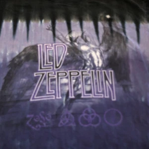 LED ZEPPELIN- ICARUS Purple Black TIE DYE T-SHIRT Vintage Medium M Med T - Picture 1 of 13