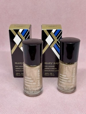 批量 2 件 玫琳凯指甲油漆 - "GOLD IS BOLD" 095235 .25 液量盎司 ~ 全新带盒 — 第 1/4 张图片