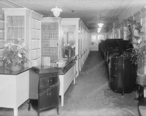Phonopgraph Record Store Vintage 8x10 Reprint Of Old Photo - Bild 1 von 1