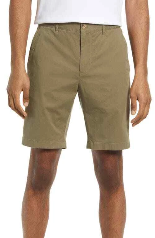 Vince Men's Slim-Fit Griffith 9" Stretch Chino Shorts Feathergrass Green 32