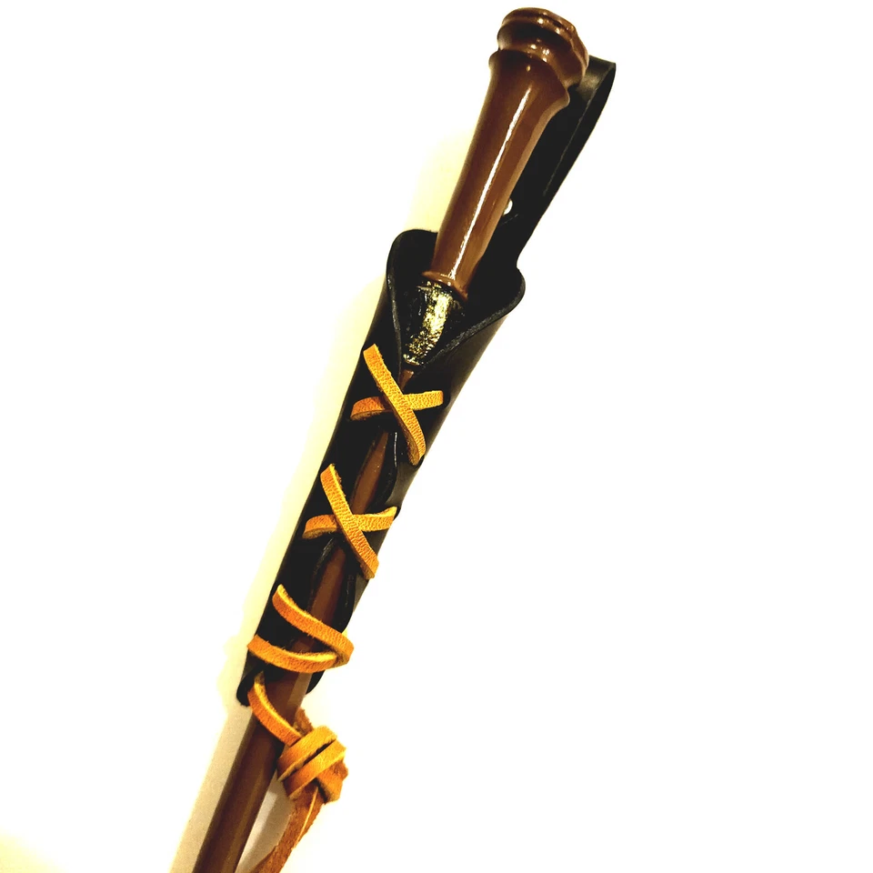 Funda Varita Mágica de Cuero Negro Bientro con Cordones Marrón y Lazo para Cinturón - EE. UU. Foto 1 de 4