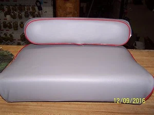 SET CUSCINI SEDILE TRATTORE MASSEY FERGUSON MF 35,50,65,135,150,165,175,235,245,255 - Foto 1 di 4