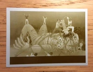 Mars attacks 2017 YELLOW printing plate card 43 OVERPOWERED AND OUTNUMBERED - Picture 1 of 2