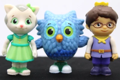 Daniel Tiger's Neighborhood Figura de Plástico Juguetes Búho, Katerina, Prince Wednesday Foto 1 de 4