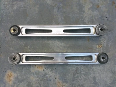 Brazos de control inferiores traseros Mustang STEEDA Billet 2005-2014 usados Foto 1 de 4