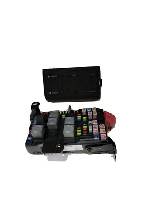 2005 Ford F250 F350 Super Duty Junction Fuse Panel Box 2006 2007 Lariat Dash OEM - Image 1 of 4