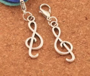Charm Clip-on Treble Clef Note Bracelet Necklace Zipper Keychain Stitch Markers - Foto 1 di 3