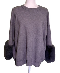 Saks Fifth Avenue Women's Knit Faux Fur Cuff Gray Winter Sweater Size Medium - Picture 1 of 5