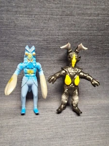 Lote de 2 figuras juguetes Bandai Ultraman serie Kaiju & Zetton Monster 1983  - Imagen 1 de 10