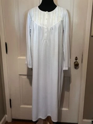 Camisón acanalado de algodón con ribete de encaje azul Pretty Miss Elaine. Talla mediana Foto 1 de 4