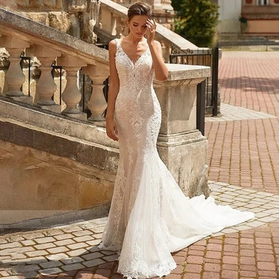 Винтажный русалки свадебные платья без спинки кнопка кружева аппликация v-образным вырезом свадебное платье - Изображение 1 из 4