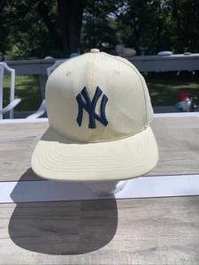 Pro Standard New York Yankees 2000 Subway Serie verstellbare Kappe ~ Cooperstown - Bild 1 von 9