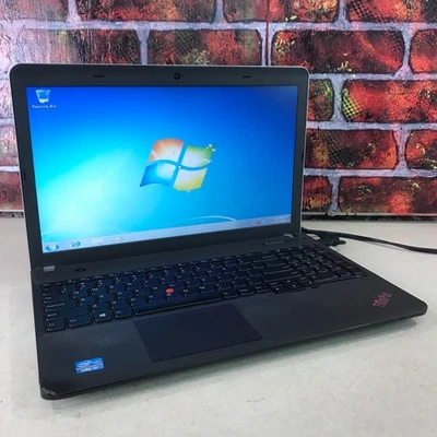 Portátil retro para juegos Lenovo ThinkPad i5-3120M 2,50 GHz 4 GB RAM (Windows 7 64 bits) Foto 1 de 4