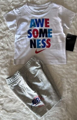 Paquete NIKE Conjunto de Camiseta y Pantalones Cortos DRI-FIT para Niños Pequeños - 2T Foto 1 de 4