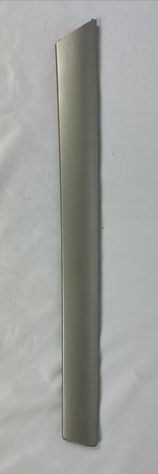 2001-2006 E56 BMW 325I 330i - Painel dianteiro direito PORTA ACABAMENTO / moldura de alumínio - Imagem 1 de 4