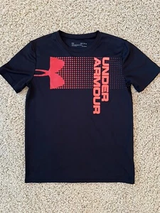 Boys Under Armour Heatgear Black Short Sleeve Graphic T Shirt Size: Y MD - Picture 1 of 5