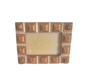 3D Picture Frame 5x6.5 (Photo 4.25x3), attached Kick Back Stand & Glass Cover - Afbeelding 1 van 8