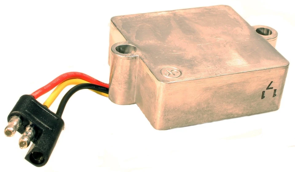 Polaris Rush 600/LX/Pro-R, 2010-2011, регулятор напряжения - 4010794, 4010355 - Изображение 1 из 1