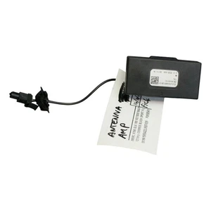 Mercedes GLA X156 Antenna Amplifier A2139052801 - Picture 1 of 9