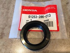 Honda Rear Wheel Seal 91253-286-013 CR MR MT XL 250 CB900C Gold Wing GL1000 (Fits: Honda MT250)