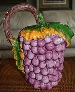 Grape DECORATO A MANO ITALY Nuova Ceramic Water Jug Pottery ITALIA pitcher - Picture 1 of 12