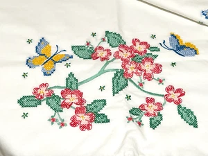 Pillowcases Set 2 Butterfly Floral Vtg Embroidered Cross Stitch Augusta Mills - Picture 1 of 6