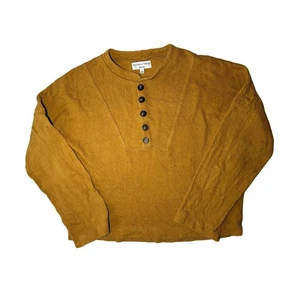 Texture & Threads Madewell Seamed Henley in Gold Size Medium  - Picture 1 of 5