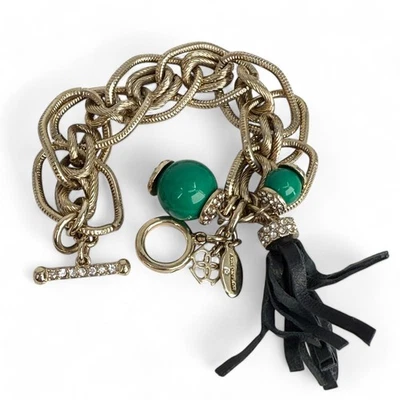 Pulsera Ann Taylor Charm Tono Dorado Cadena Estrás Cuentas Verdes Cuero Borla Foto 1 de 4